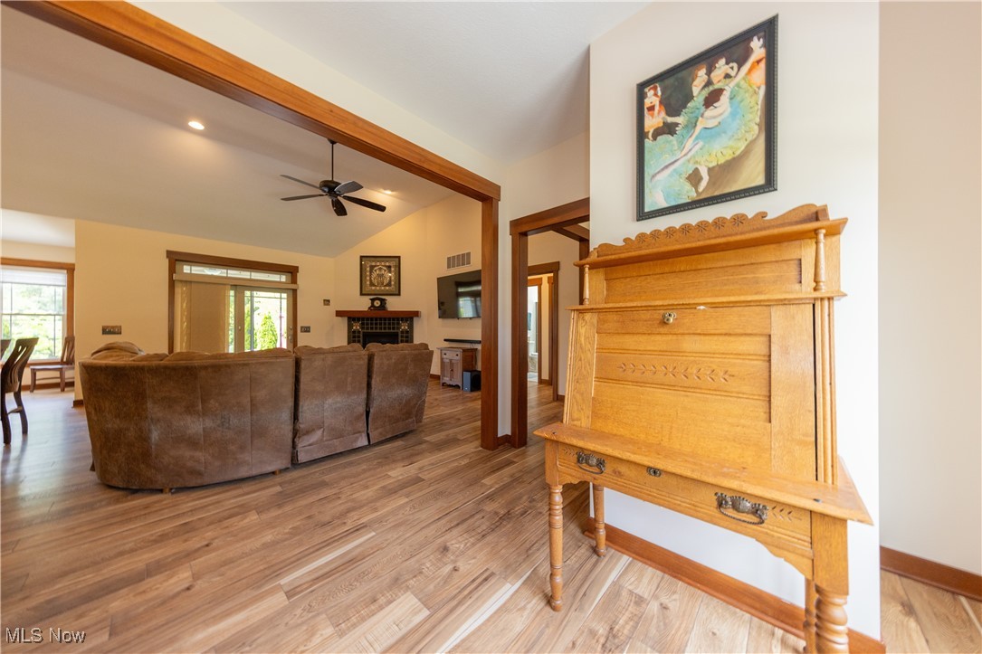 17552 Woodlawn Court, Strongsville, Ohio image 11
