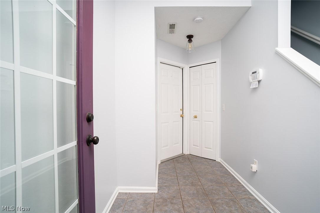 Chapman Grove Village Twnhms Sub Ph 1 - Residential