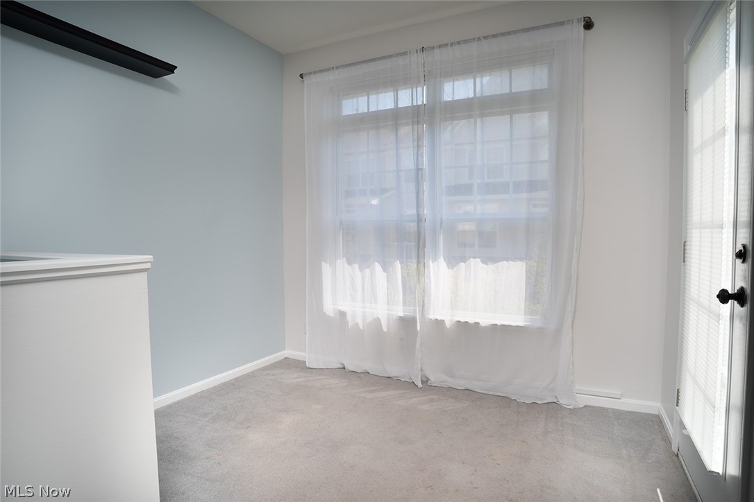 Chapman Grove Village Twnhms Sub Ph 1 - Residential