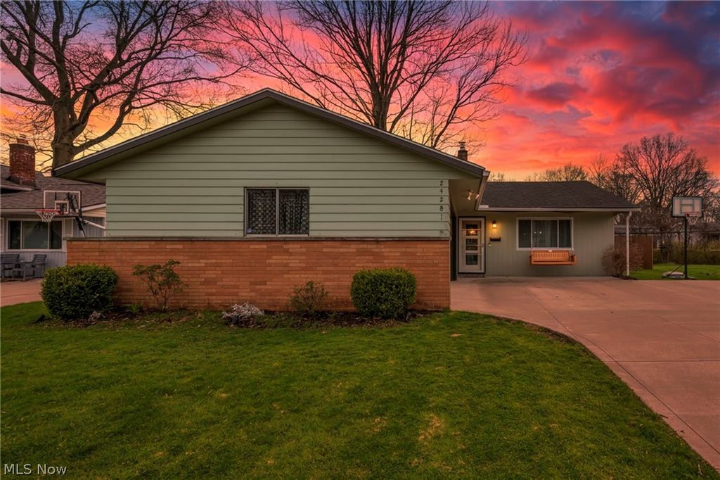 Photo of 24281 Lebern Drive, North Olmsted, OH 44070 (MLS # 5205095)