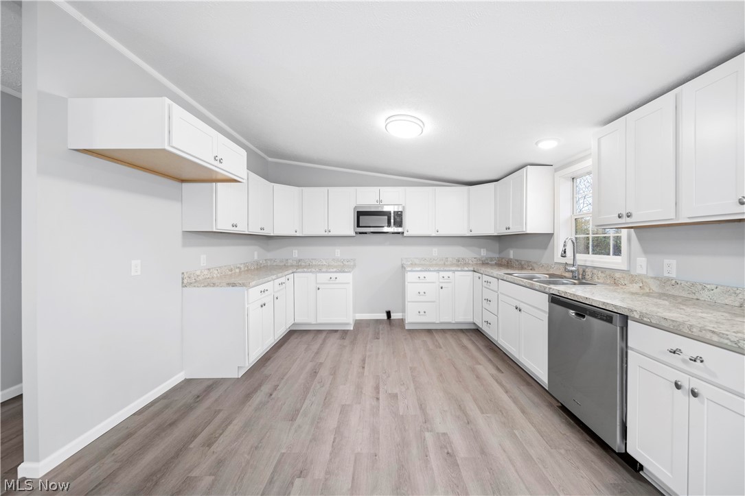 Connecticut Western Reserve - Residential