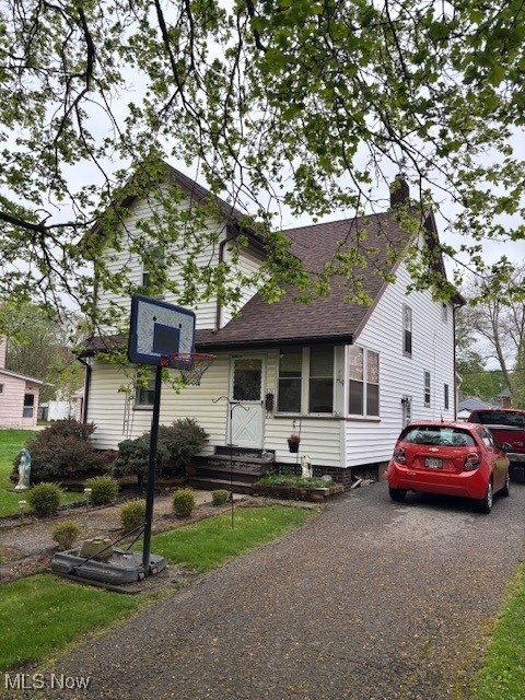 This home has so much to offer, over 1700 sq. ft., 3 spacious bedrooms, 3 full baths, eat-in kitchen w/all appliances, formal dining & living room & 1st floor laundry. 2-story addition added in 1992 which consists of 1st floor family room w/full bath, 2nd floor addition is a large master bedroom w/full bath which includes garden tub, walk-in shower & spacious double closets in bedroom. New roof 2024, new hot water tank 2020 & newer updated 150 AMP breaker box. Back yard is fenced-in & has a large covered deck for summer cookouts. Home is walking distance to Park & Playground.