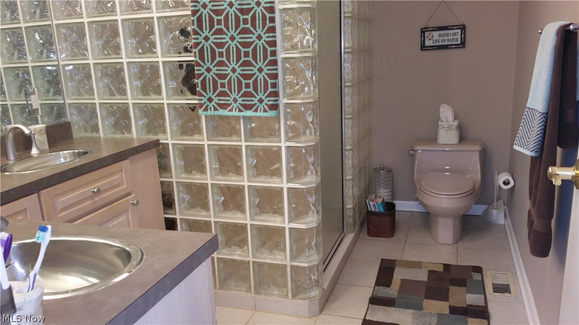 Aurora Shores - Residential