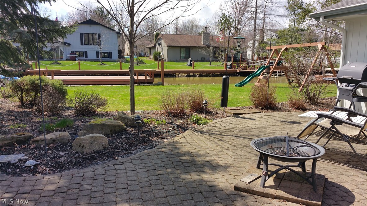 Aurora Shores - Residential