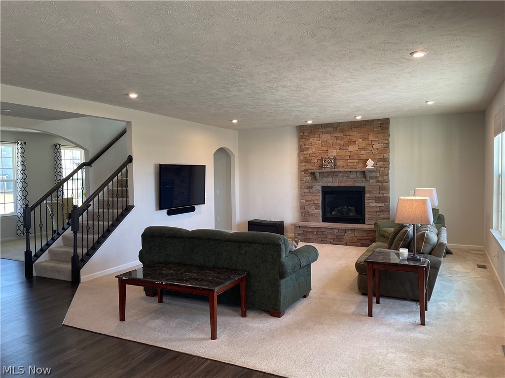 Reserve At Winfield Farms Sub - Residential