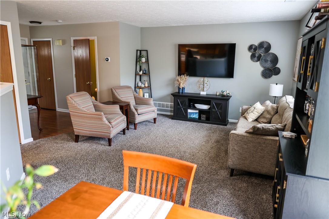 Villages/Coventry Xing Ph V - Residential