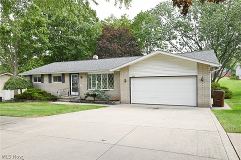 2745 Brian Drive, Parma, OH 44134 - #: 5238661