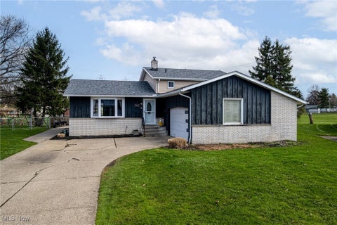 Photo for 7827 W List Lane