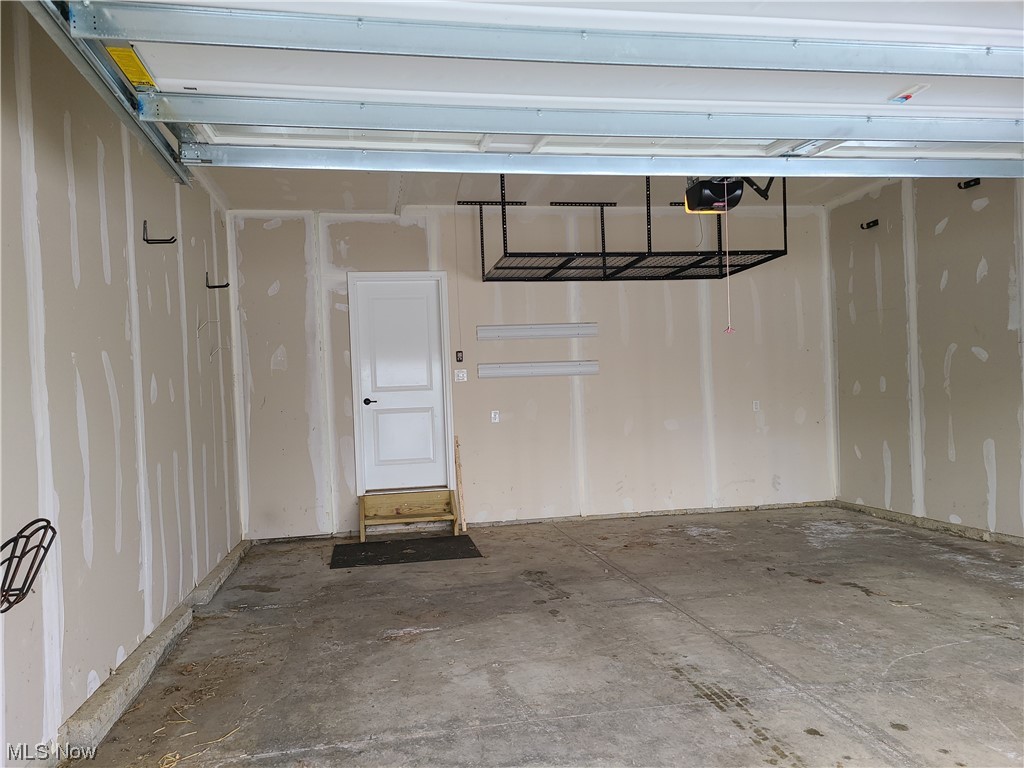 Cranberry Creek Sub - Residential Lease