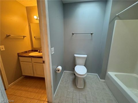 Tiny photo for 242 Ravenshollow Drive, Cuyahoga Falls, OH 44223 (MLS # 5188097)