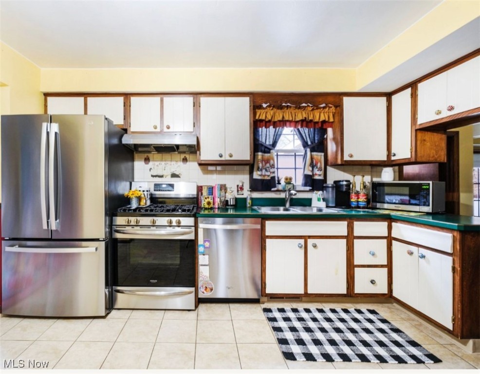 1817 Brockton Drive, Youngstown, Ohio image 4