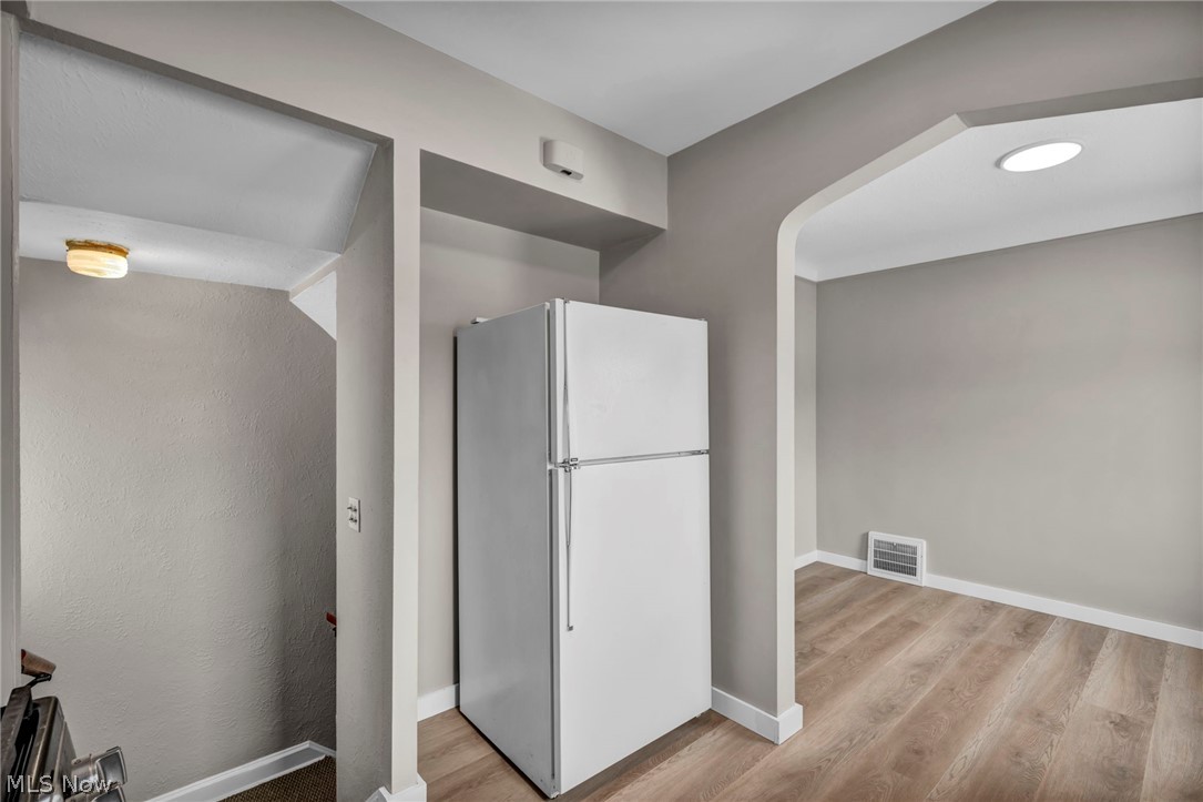 Center Hwy - Residential