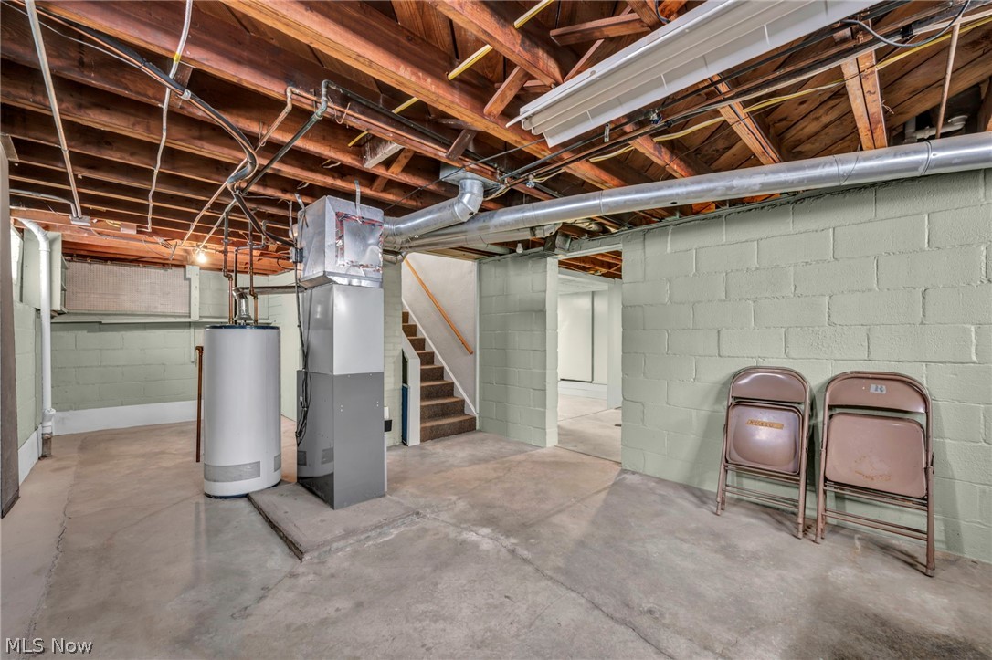 Center Hwy - Residential