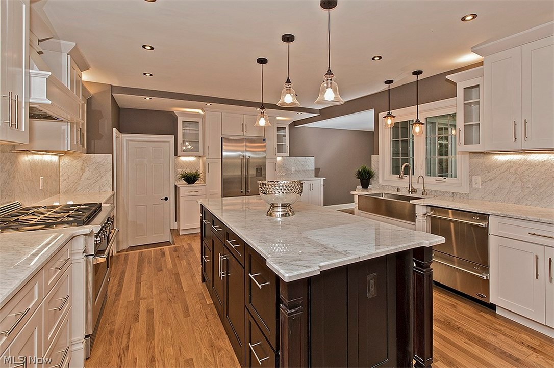 Van Sweringen Companys - Residential