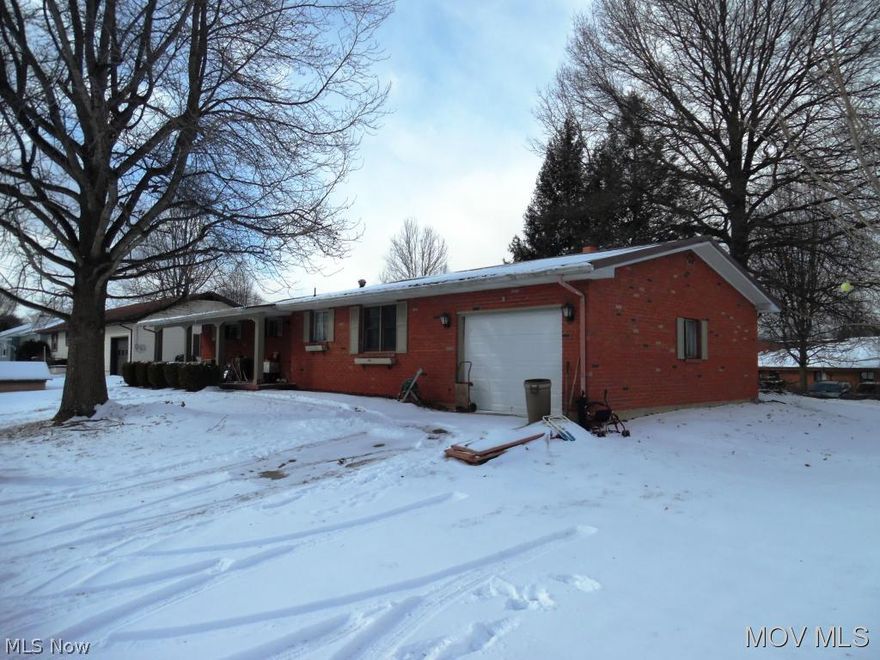 This is a one-owner, brick ranch style home on a level lot in Devola that is on both public water and sewer. Newly remodeled kitchen, new carpet, laminate, and ceramic tile floors. Newer metal roof. Large storage building/shop at the rear of the lot. Unfinished basement with freshly painted walls and floor. MREI #5197  Elem: Putnam Elementary School  Elem/Bus: N  JrHigh: Marietta Middle School School  JrHigh/Bus: Y  High: Marietta High School  High/Bus: Y  Fire: VOL  Police: SHF  PossFreeGas: N  ;SQFT=Fin L1:1338, Fin Bsmt:0, Fin Above:1338, Fin Total:1338, Unfin Bsmt:648, Unfin Above:648, Unfin Total:Y
