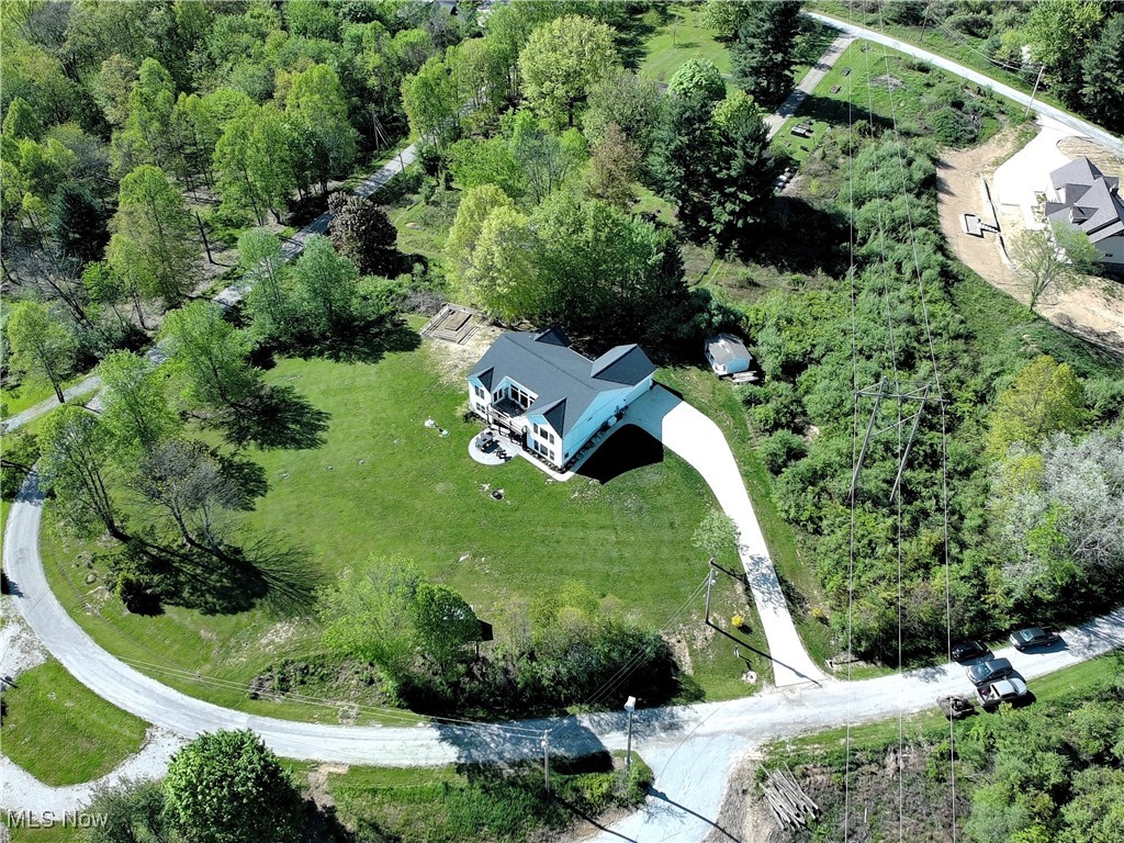 7888 Flawil Drive, Millersburg, Ohio image 2