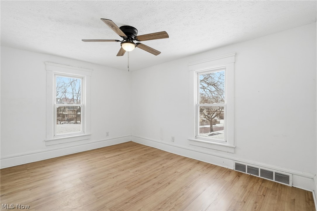 Kings Add - Residential