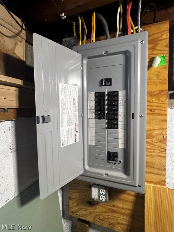 Waid & Duffeys Center Hwy - Residential