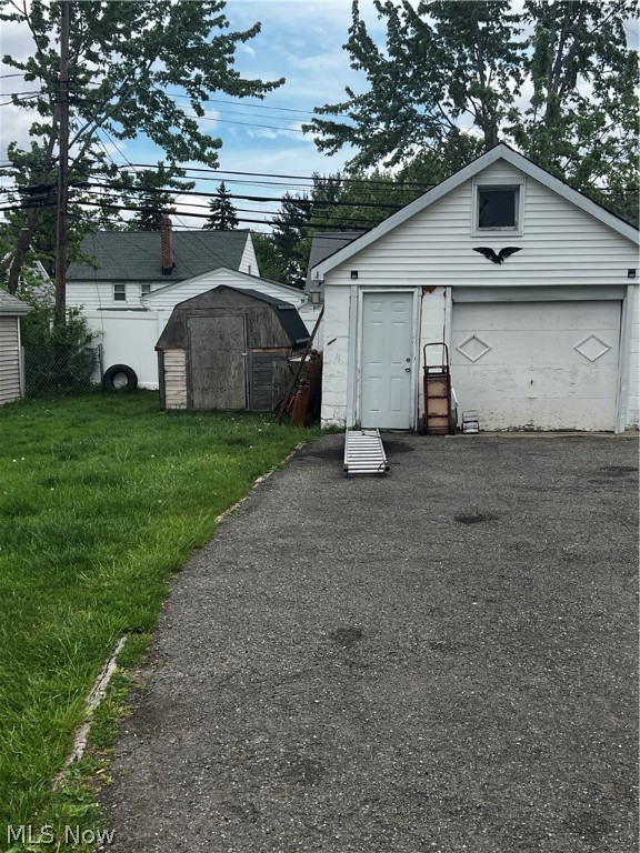 Waid & Duffeys Center Hwy - Residential