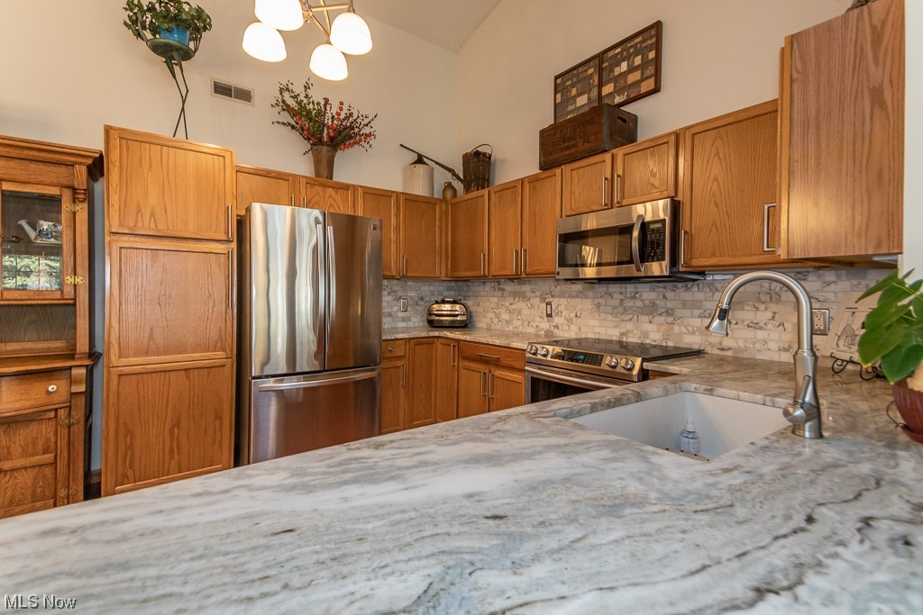 Pebble Crk Xing Condos Ph Iiib - Residential