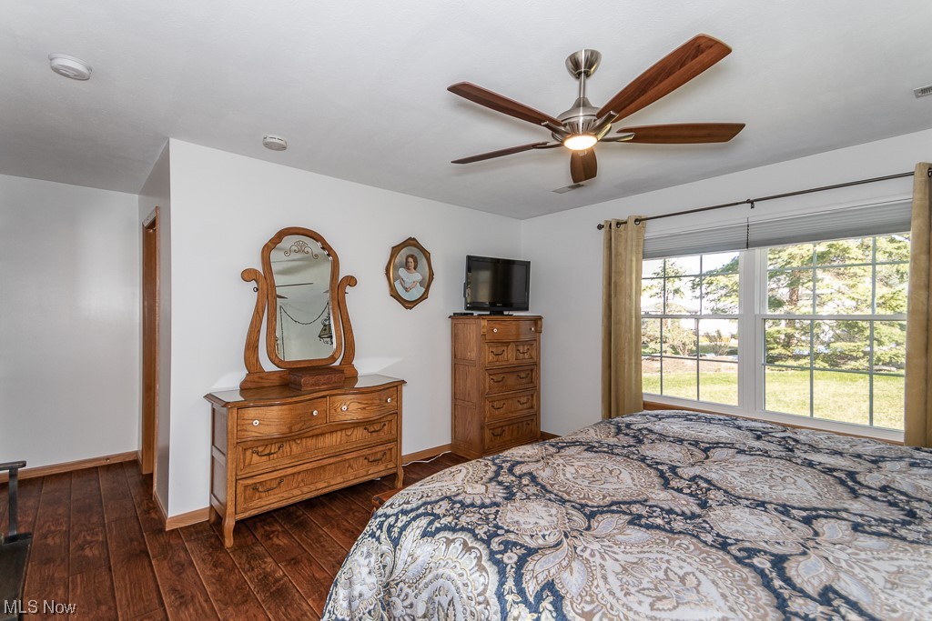 Pebble Crk Xing Condos Ph Iiib - Residential