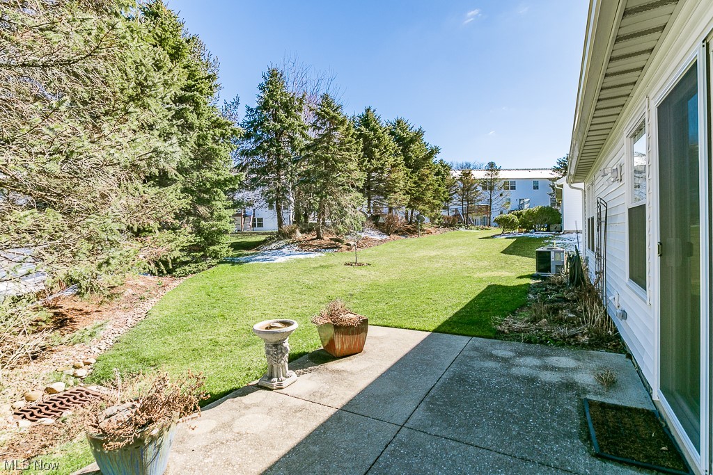 Pebble Crk Xing Condos Ph Iiib - Residential