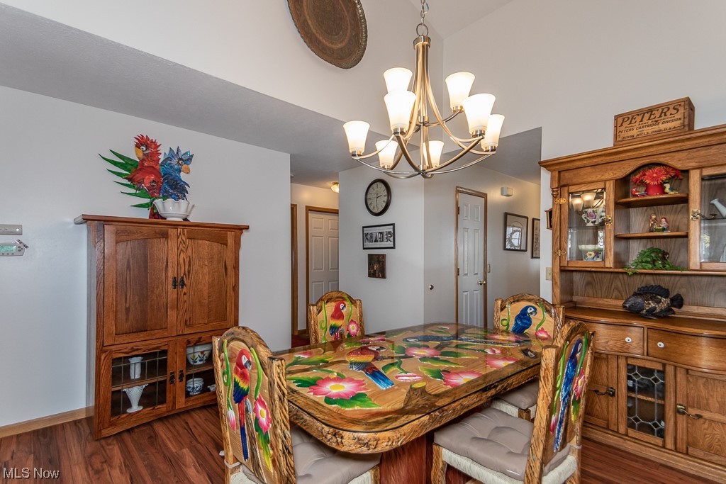 Pebble Crk Xing Condos Ph Iiib - Residential