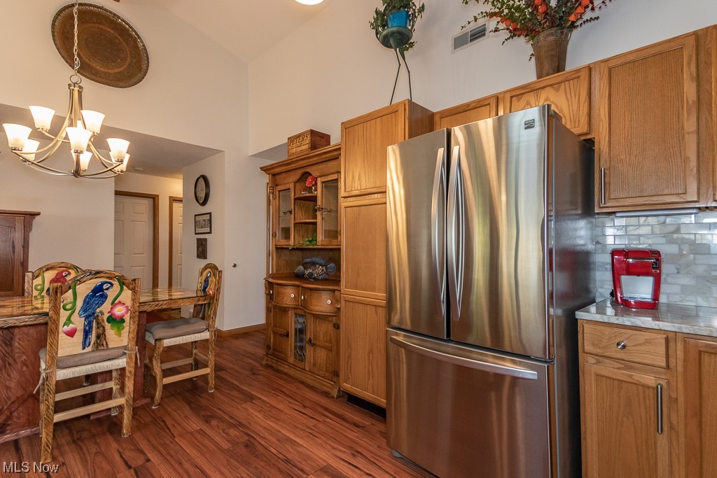 Pebble Crk Xing Condos Ph Iiib - Residential