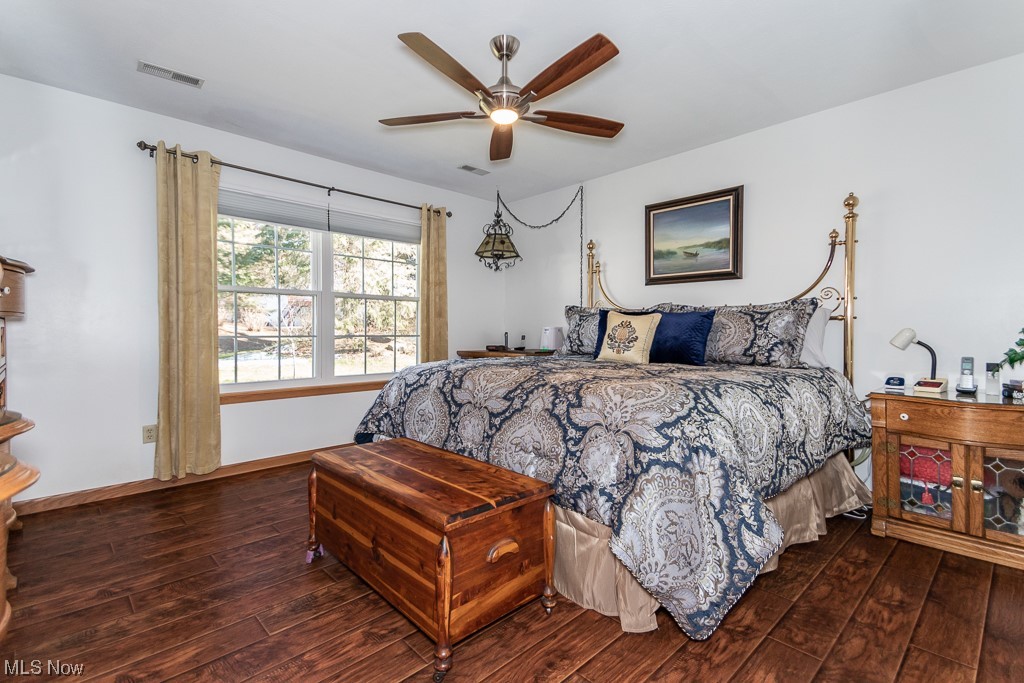 Pebble Crk Xing Condos Ph Iiib - Residential