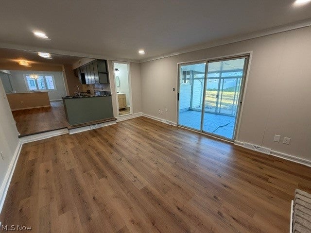 4616 Queen Mary Drive