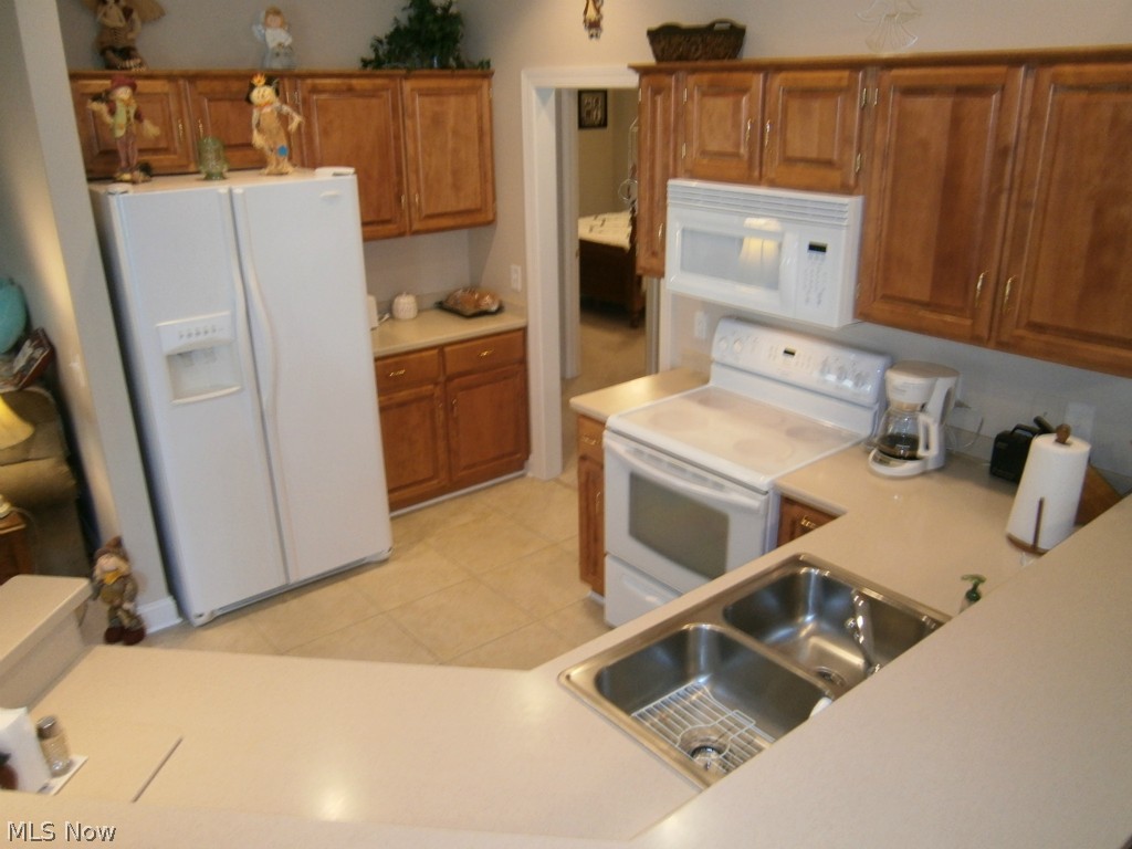 Whitewood Condos - Residential