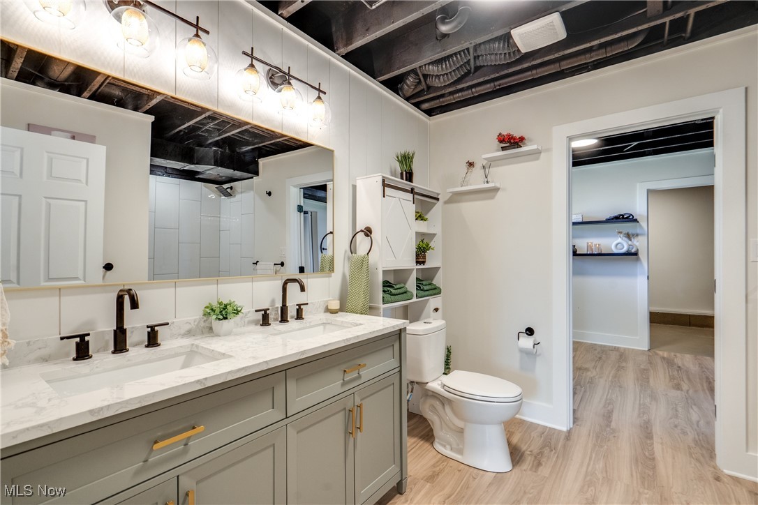 Fairlane Estates - Residential