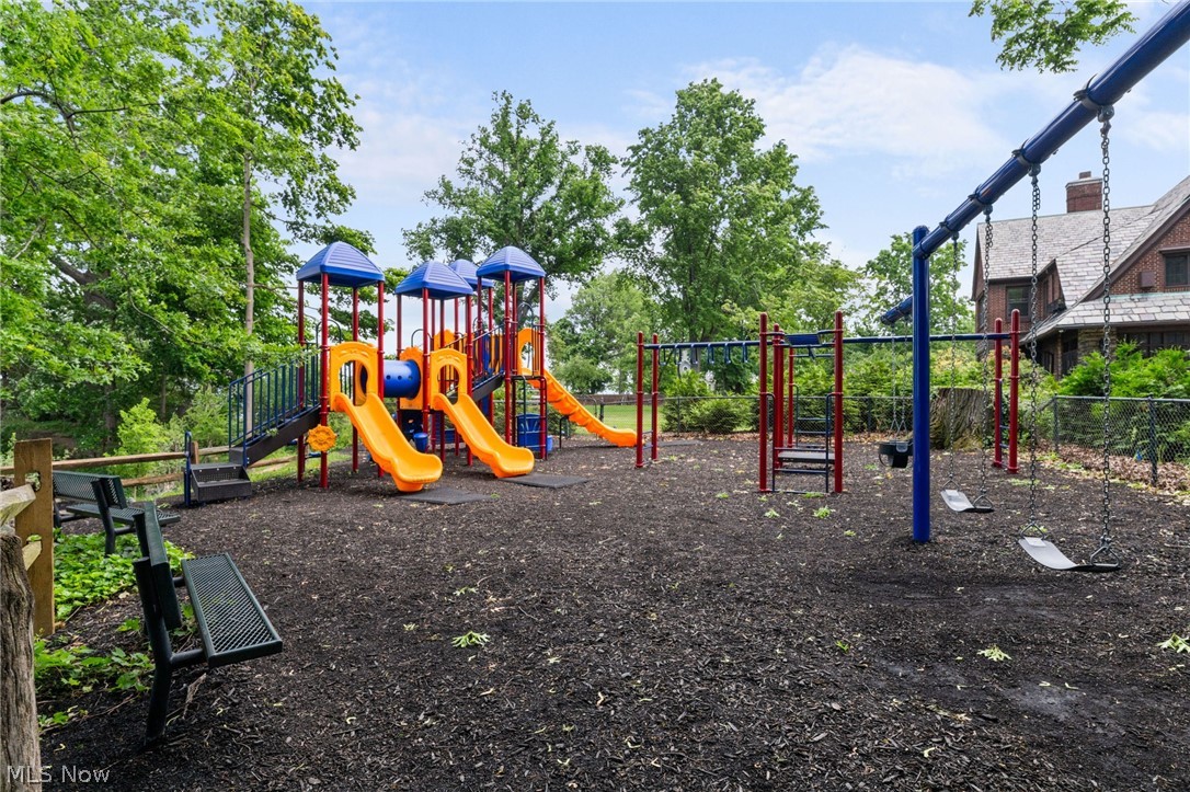 Kleinmans Utopia Beach 05 - Residential