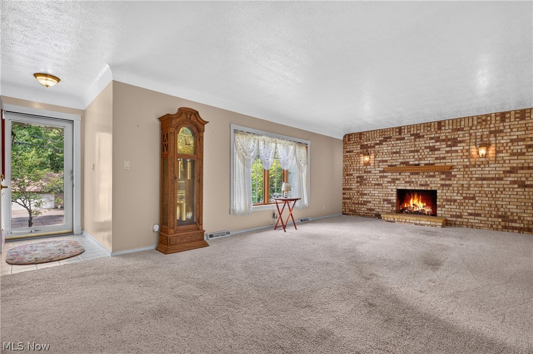 1164 Edgecliff Drive