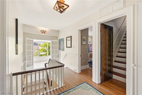Tiny photo for 1090 Erie Cliff Drive, Lakewood, OH 44107 (MLS # 5213106)
