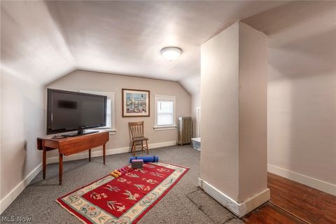 Tiny photo for 1090 Erie Cliff Drive, Lakewood, OH 44107 (MLS # 5213106)