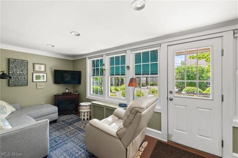 Tiny photo for 1090 Erie Cliff Drive, Lakewood, OH 44107 (MLS # 5213106)