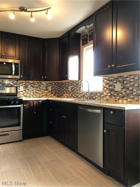 Golfview 01 - Residential