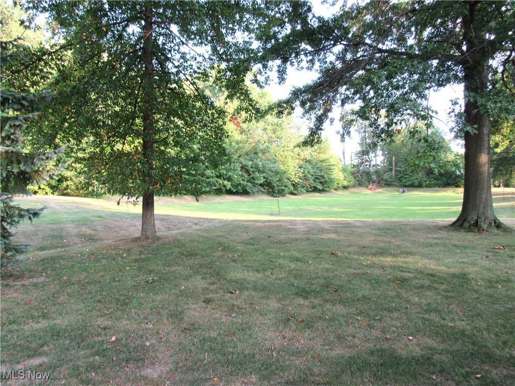 Avon Woods Condo - Residential