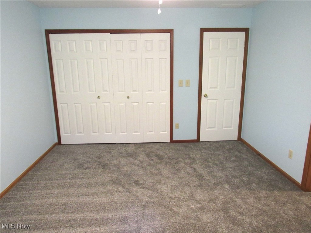 Avon Woods Condo - Residential