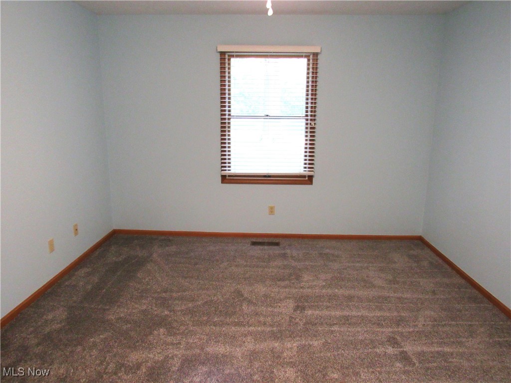 Avon Woods Condo - Residential