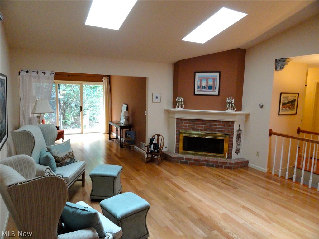 Kames Condo - Residential