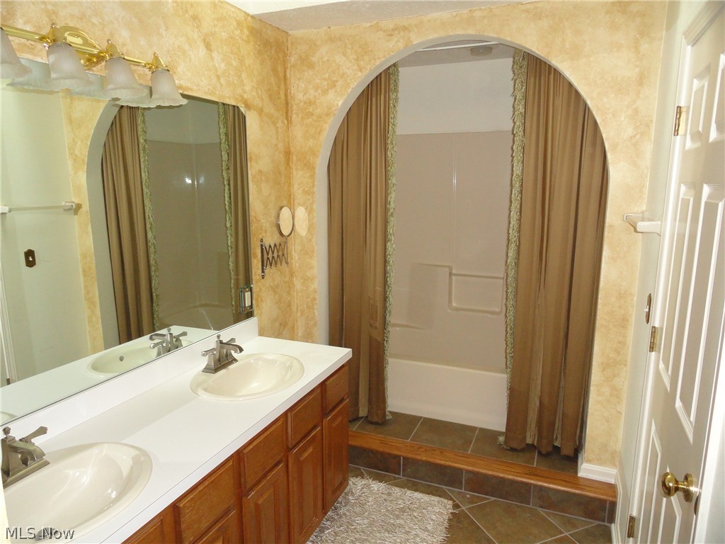 Kames Condo - Residential
