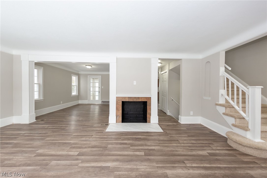 Cleveland Heights Blvd - Residential