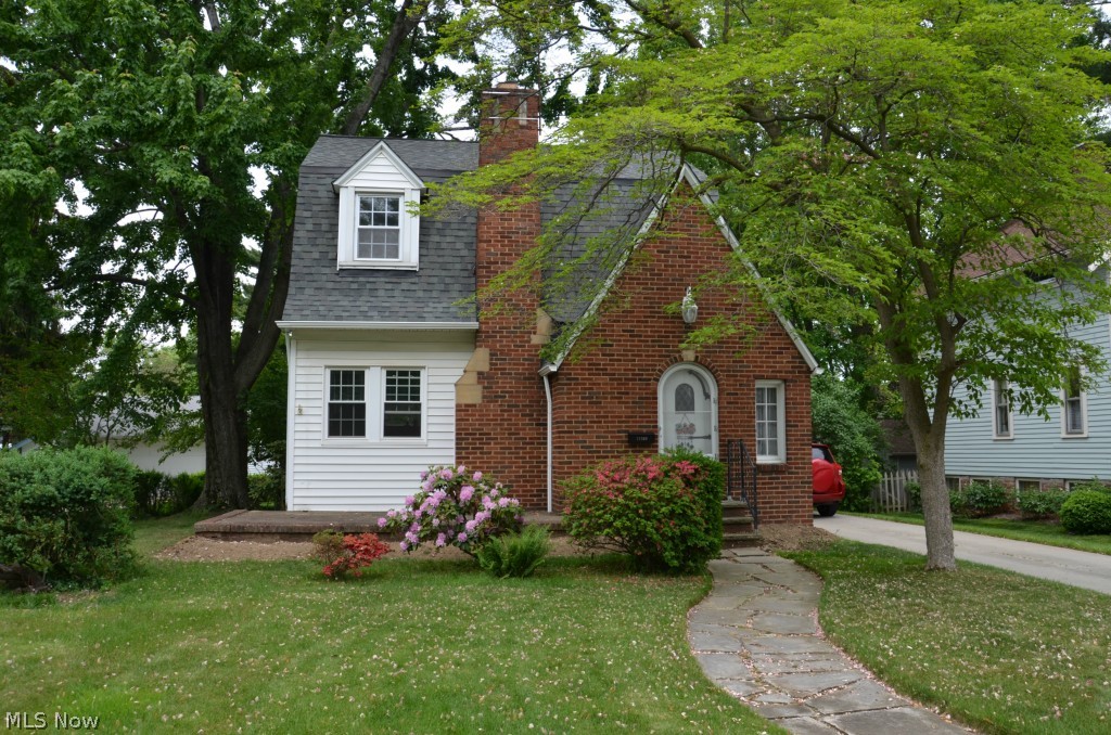 Fournier Bungalow Sec 15 - Residential