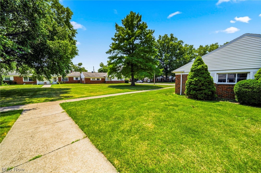 245 E 235th Street 131