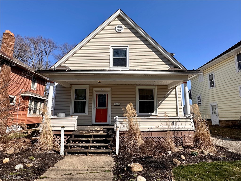 Charming Fixer-Upper with Great Potential.
Nestled in the heart of Massillon, Ohio, this delightful home at 112th St SW offers an exceptional opportunity for buyers ready to invest a bit of elbow grease into creating their dream home or for investors seeking to expand their portfolio. Priced with the need for upgrades in mind, this property is the perfect canvas for those looking to build sweat equity in a home brimming with potential.
Featuring 3 cozy bedrooms and 1 full bathroom across 1,290 square feet of living space, this home is designed with comfortable living in mind. Its spacious rooms are filled with character, awaiting your personal touch to bring its charm to the forefront.
Some updates have already been made, reducing the workload for its new owners. The home has been freshly resided, boasts a recently replaced roof, and features modern vinyl windows, tackling some of the larger renovation projects so you can focus on customizing the interior to your taste.
Whether you're a first-time homeowner with visions of your perfect living space, or an investor looking to add a gem to your collection, 112th St SW offers a unique blend of potential and value. With its solid foundation and significant upgrades already in place, it stands as a promising project for anyone willing to put in the work.
Don't miss out on the chance to transform this house into a home filled with love and personal flair. Schedule a viewing today and start imagining the possibilities that await at 112th St SW, Massillon