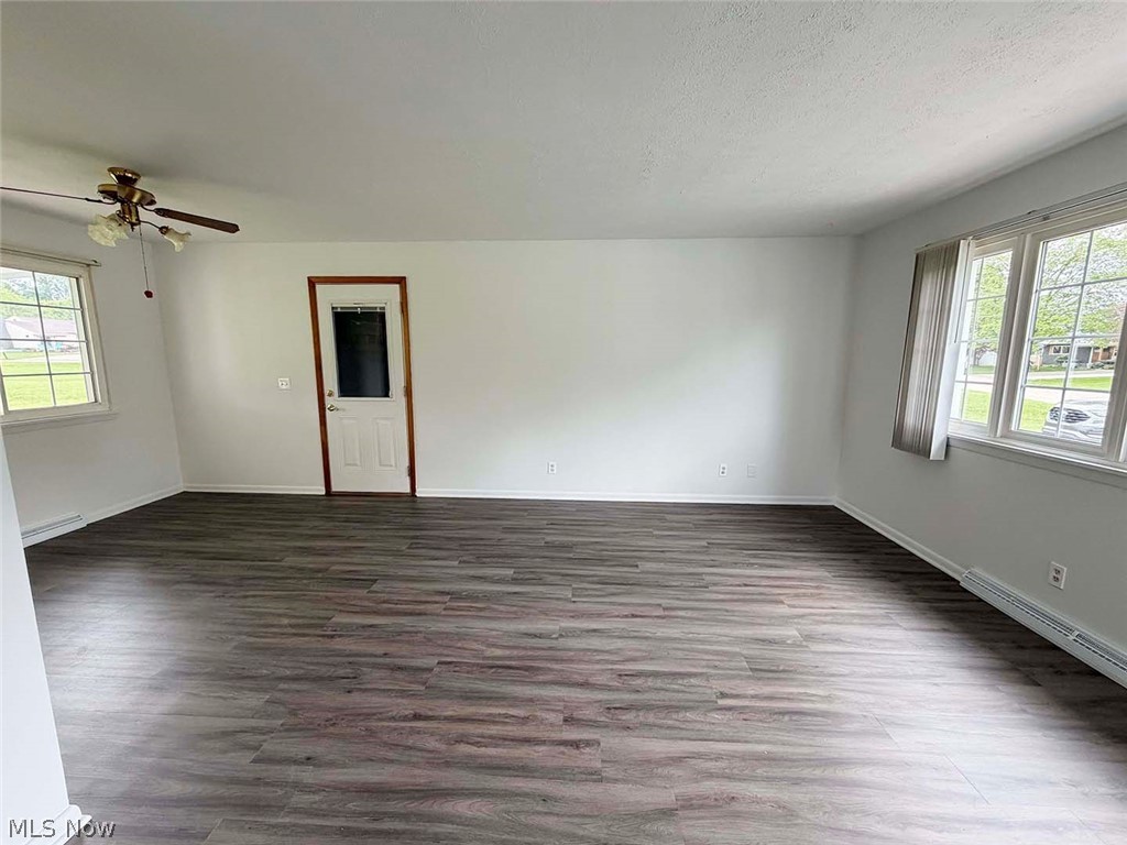 Laurel Ridge - Residential