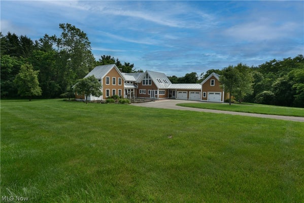 2863 BELL RD, MANSFIELD, OH 44904 - Image 60b2d4cbeb6de640eb3edcbf65cfea00/1676660840