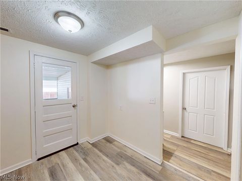 Tiny photo for 867 Sunset View Boulevard, Tallmadge, OH 44278 (MLS # 5202782)